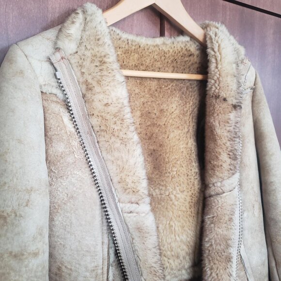 Vintage 1970’s Shearling Coat - Picture 3 of 7